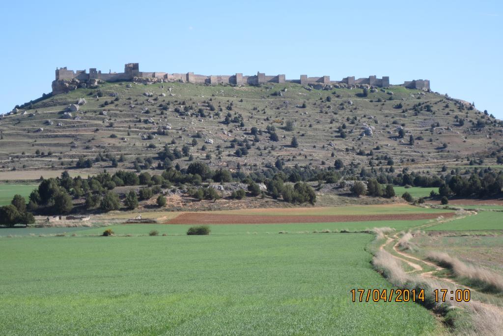 Casa Rural Patino Guest House Quintanas de Gormaz Екстериор снимка
