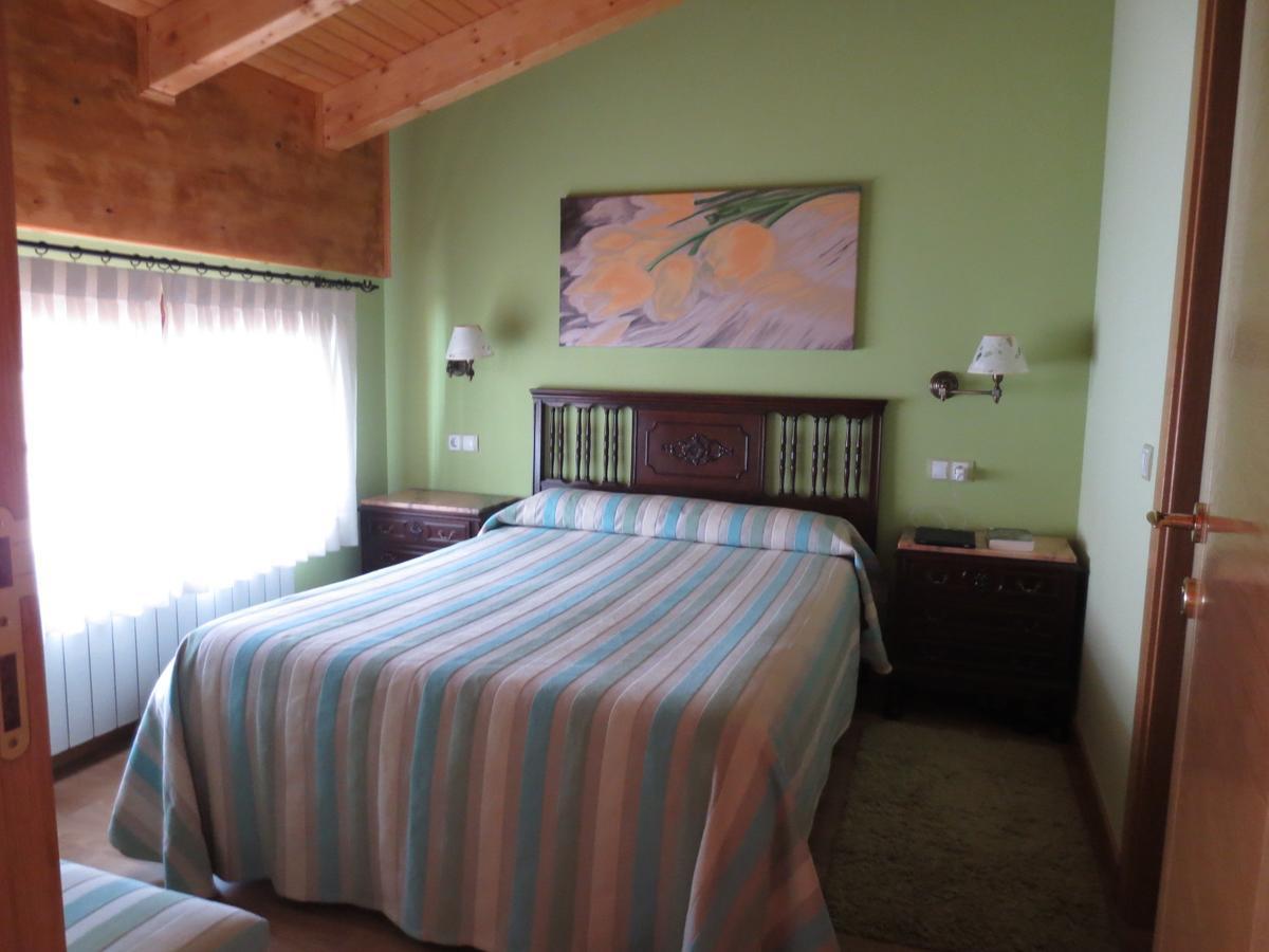 Casa Rural Patino Guest House Quintanas de Gormaz Екстериор снимка